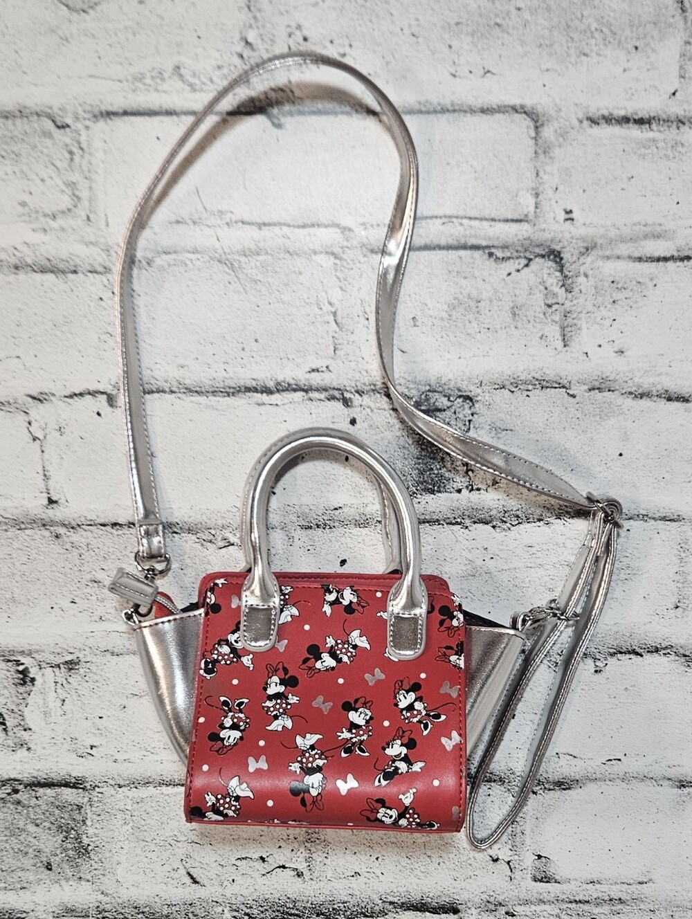 Disney Minnie Mouse Mini Crossbody Satchel Red Silver Handbag Purse